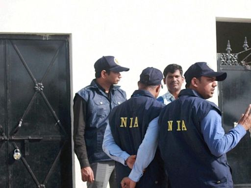 NIA Arrests 4 Men Suspected To Be Part Of International Human Trafficking Syndicate - News18
