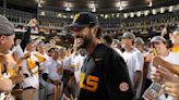 Tennessee earns first national title in baseball with 6-5 win over Texas A&M