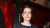 Carlota Casiraghi estrena un traje de chaqueta de 'tweed' en un exclusivo desfile de moda en Manchester