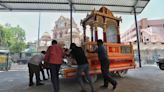 Odisha trader crafts miniature Lord Jagannath chariot from matchsticks, discarded wood