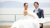 Sociales: Paloma y Andrés, una boda frente al lago