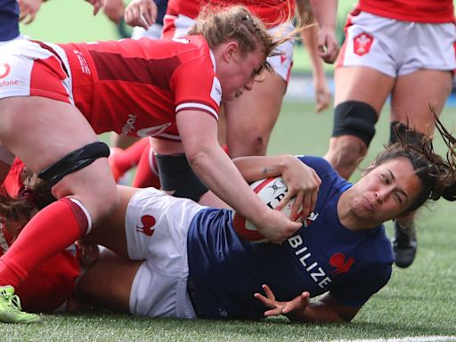 Sisters who grew up on tiny Pacific island aiming to deliver France’s first Grand Slam since 2018