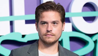 Dylan Sprouse refused to 'disrespect' Suite Life mom Kim Rhodes with a fat joke: 'It's not funny...'