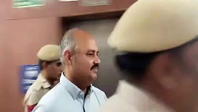 Court sends Kejriwal aide Bibhav Kumar to 14 days judicial custody - ET LegalWorld