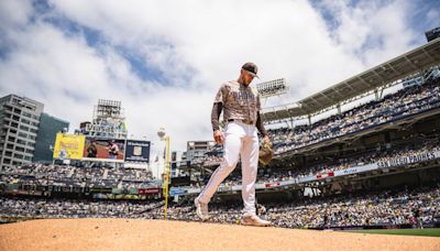 Padres avoid sweep versus Yankees thanks to small ball