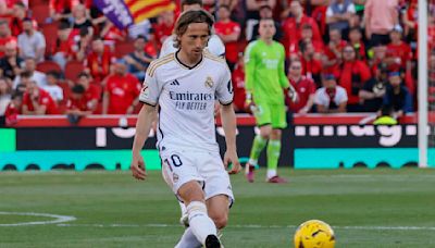 Luka Modric renueva con el Real Madrid hasta 2025