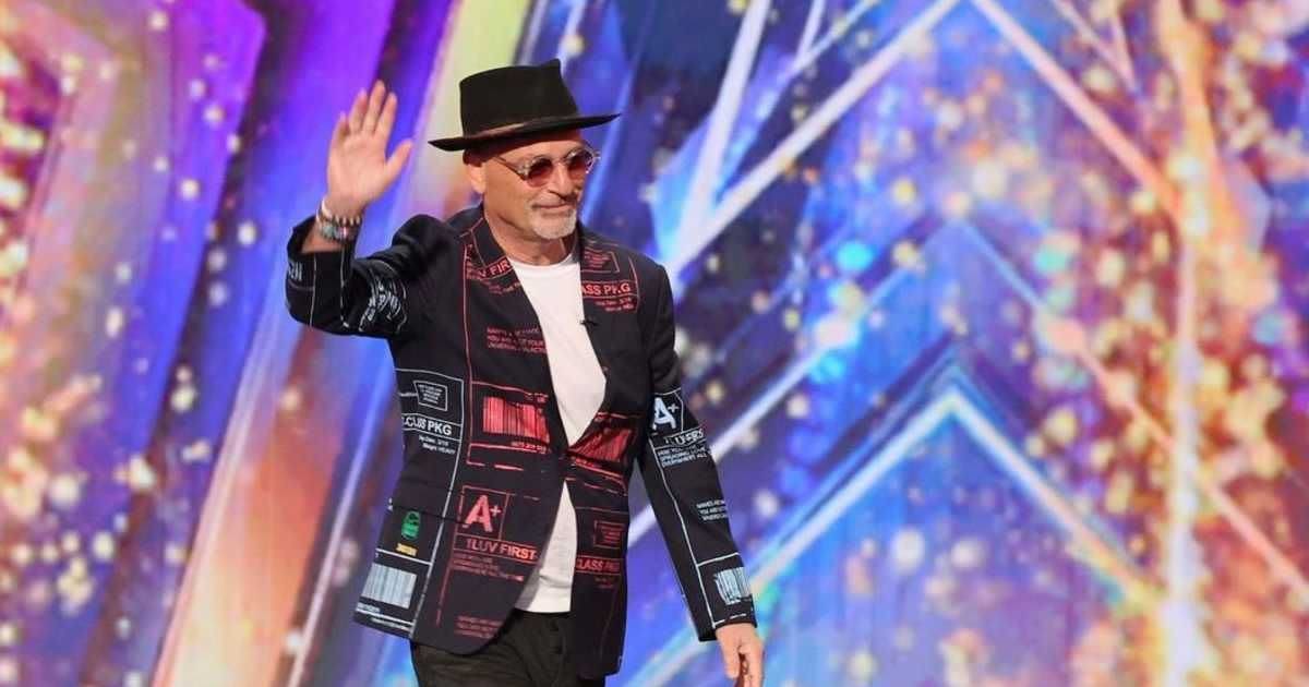 Kill them with kindness: 'AGT’ judge Howie Mandel fires back at hater who criticized his 'grumpy attitude'