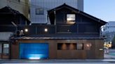 京都咖啡店青久的「醬油氧化過的銅牆」
