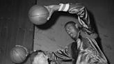 This Day in Sports: Wilt The Stilt opts for the ‘Trotters
