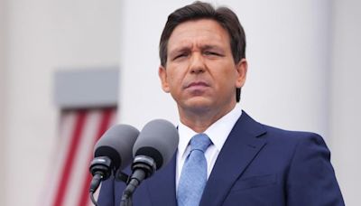 Ron DeSantis promulgó una nueva ley que afecta al registro de votantes en Florida: en qué consiste y cuándo entra en vigor