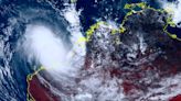 Cyclone Ilsa: NW Australia braces for strongest storm in decade