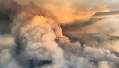 Air tanker disappears while fighting wildfire in Eastern Oregon, crew missing