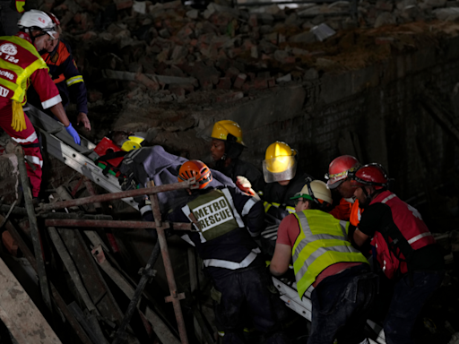 South Africa ends rescue efforts at collapsed building with 33 confirmed dead, 19 still missing