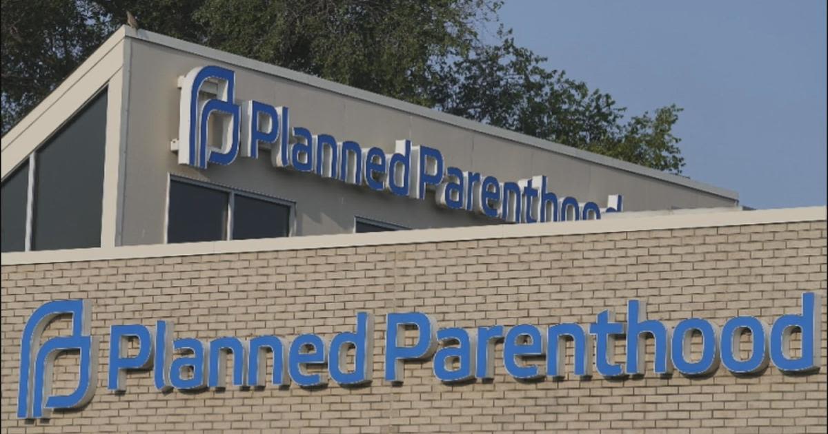Fontana extends building moratorium, another blow to Planned Parenthood