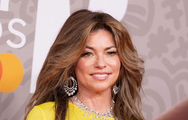 Shania Twain Reveals Her 5-Minute Beauty Routine for ‘Dewy and Fresh’ Skin at 58