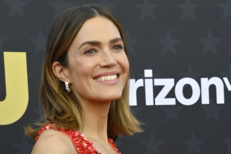 Look: Mandy Moore expecting third child with Taylor Goldsmith