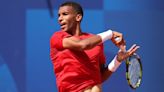 Auger-Aliassime through to 3rd round in Paris after dominant win, Fernandez ousted in singles | CBC Sports