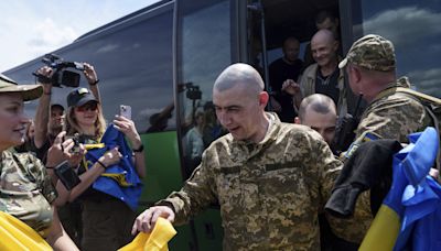 Russia and Ukraine exchange POWs for the first time in months. Bodies of fallen are also swapped - WTOP News