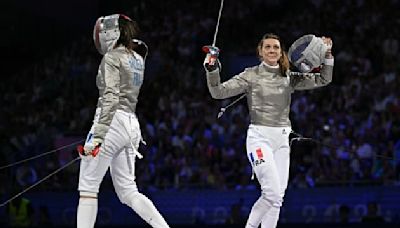 JO 2024 (escrime): Apithy-Brunet s'offre l'or au sabre après une finale 100% française, Balzer en argent