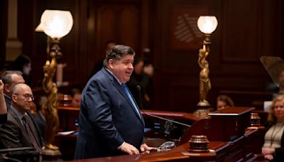 Illinois Senate Democrats boost budget plan after House leaves town
