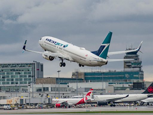 WestJet issues lockout notice to mechanics' union