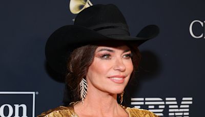 Shania Twain says she lives 'every day' learning how to be comfortable in her own skin: 'It's just a process'