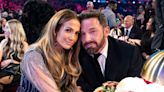 Jennifer Lopez y Ben Affleck pasan su segundo aniversario separados