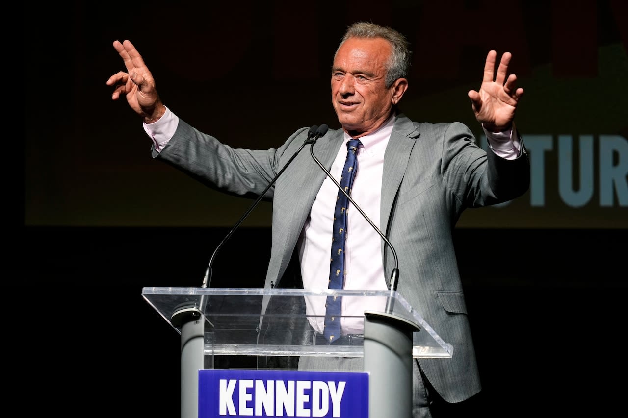 Robert F. Kennedy Jr.’s campaign says he has enough signatures to make Ohio’s 2024 presidential ballot