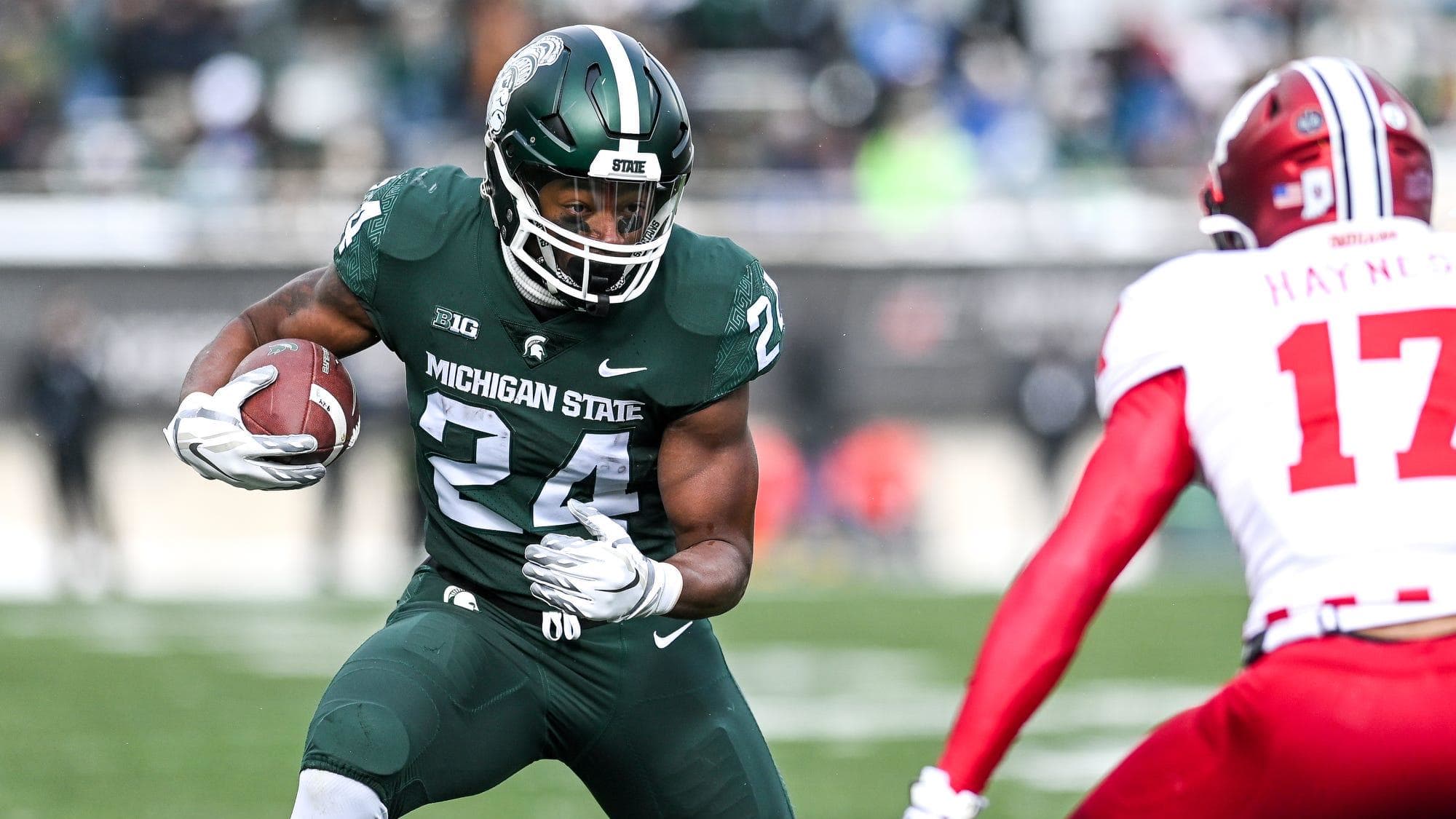 Former Michigan State RB Elijah Collins is One of Four Spartans Signed by Bengals