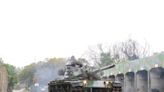 裝甲586旅戰備 出動M60A3戰車、雲豹甲車演練