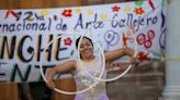 Artistas de calle abogan por el cuidado al medioambiente en la ciudad nicaragüense de Granada