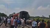 Narrow Escape For Bihar Sampark Kranti Express Passengers As Coaches Detach