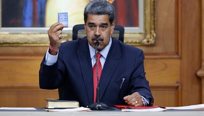 Nicolás Maduro se aferra al poder de Venezuela: "Estamos listos para presentar el 100% de las actas electorales"