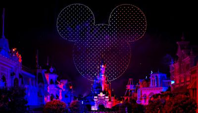 En images : avec son spectacle du 14-Juillet, Disneyland Paris entre dans le Guinness World Records