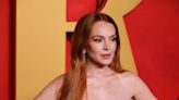 Lindsay Lohan de retour au cinéma dans un classique de jeunesse… Taylor Swift répond aux louanges de Hugh Grant…