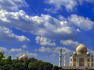 India to give 100,000 free visas to foreign tourists: What you must know