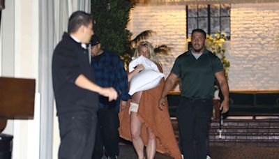 Britney Spears sale de lujoso hotel en Los Ángeles tras "enorme pelea"