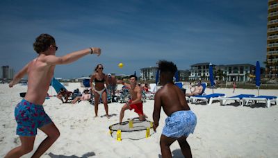 Large crowds, calm surf conditions expected for Memorial Day weekend in Panama City Beach
