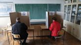 Moderate Bosniak candidate leads in race for presidency seat