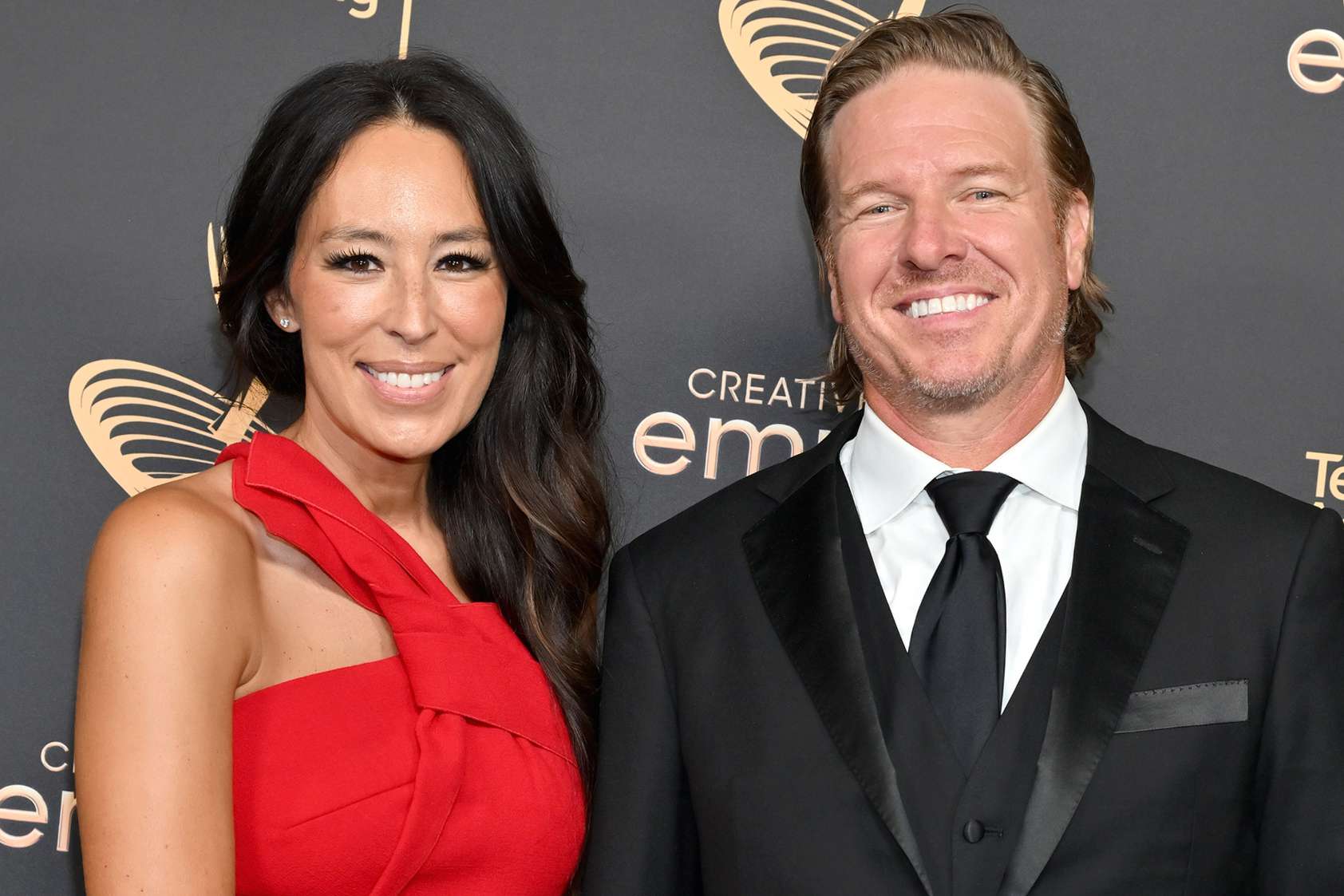 Chip and Joanna Gaines Don't Allow Their Kids on Social Media Until Summer Before College: 'It's a Challenge'