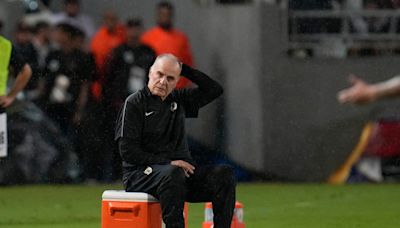 Marcelo Bielsa responde a las críticas de Luis Suárez - La Opinión