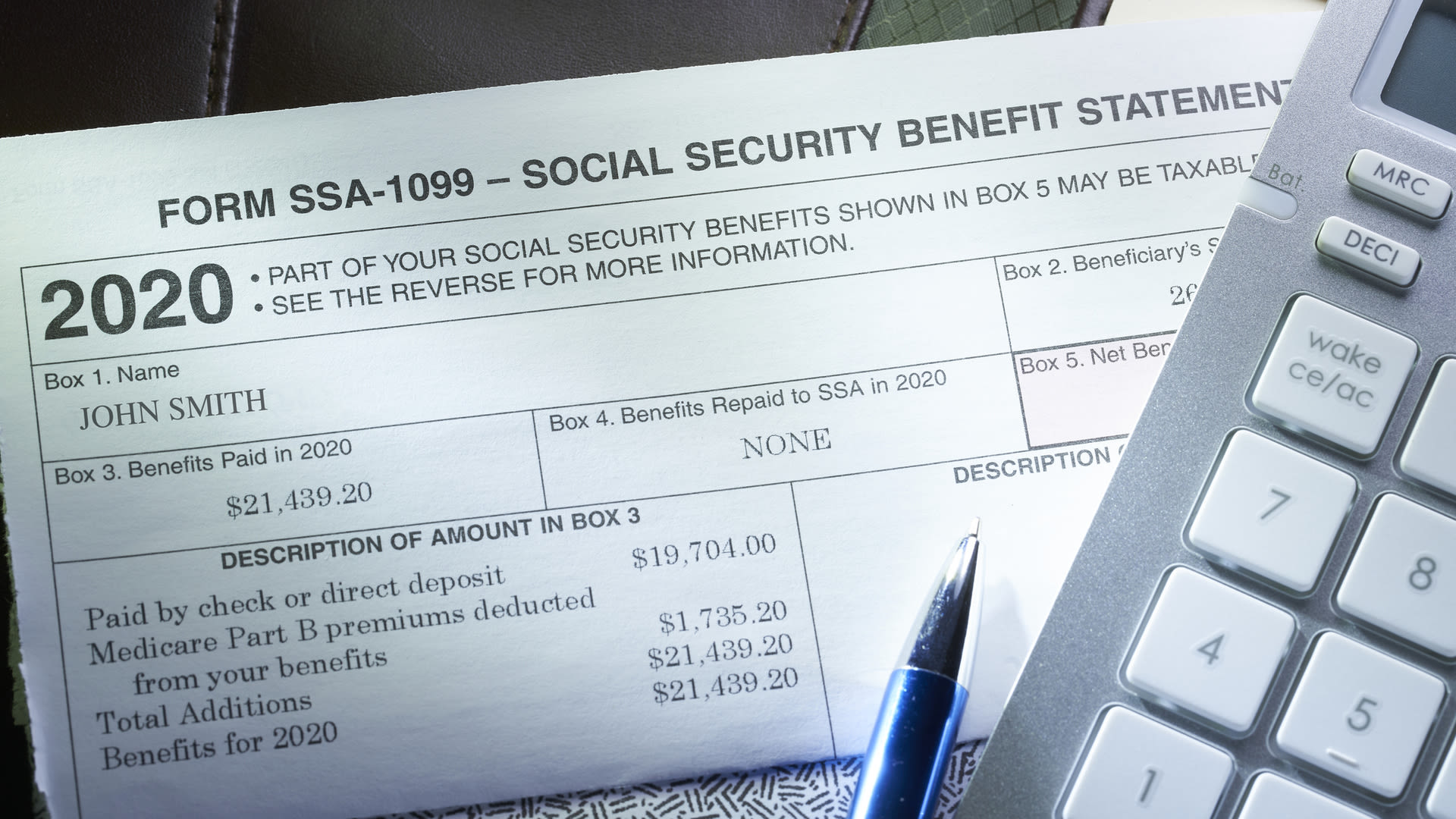 Here’s the Salary You Need To Make To Get the Maximum Social Security Benefit