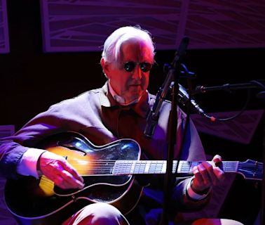 La música de T Bone Burnett asume la calidez de los sonidos acústicos