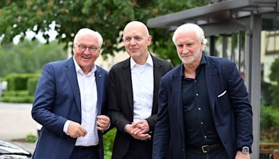 Steinmeier and Scholz wish Germany team well for Euro 2024