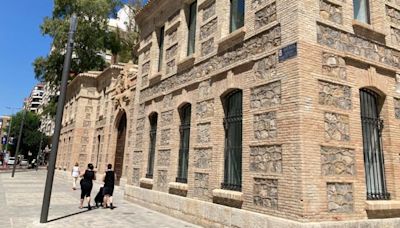 La Federación de Asociaciones de Memoria Histórica viaja a Madrid para interesarse por el procedimiento para declarar la Cárcel Vieja como lugar de memoria