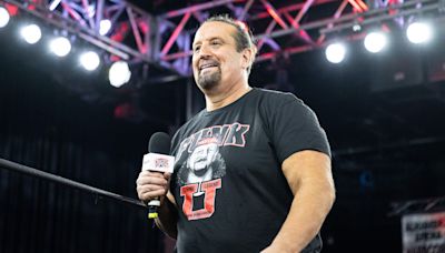 Tommy Dreamer Says He Doesn't Know Why This WWE Raw Star Isn't Spotlighted More - Wrestling Inc.