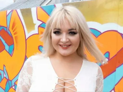 Rangers-daft adult star Lana Wolf hits the right notes with skimpy TRNSMT outfit