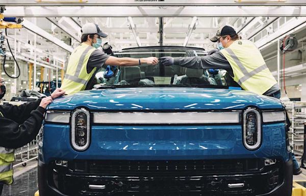 Rivian Lost $38,000 Per Vehicle Delivered In Q1. Is Rivian Stock A Buy Or A Sell?