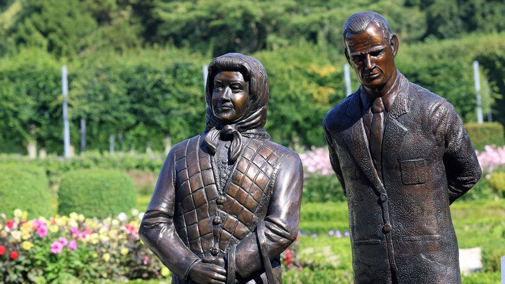 Council defends statue commemorating late Queen after mixed reviews