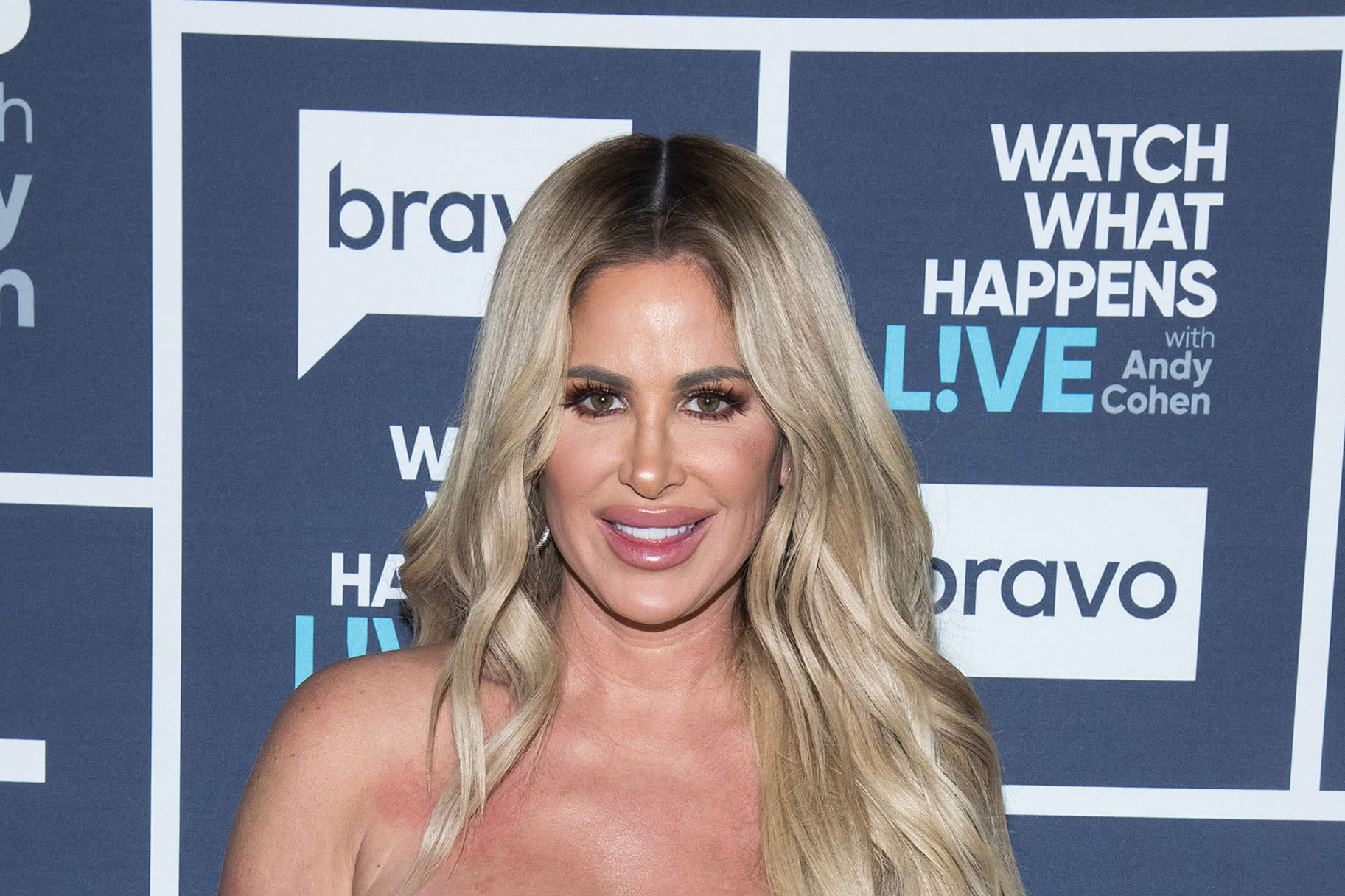 Kim Zolciak Debuts a Jaw-Dropping Brunette Hairstyle: "Midlife Crisis" (PHOTOS) | Bravo TV Official Site